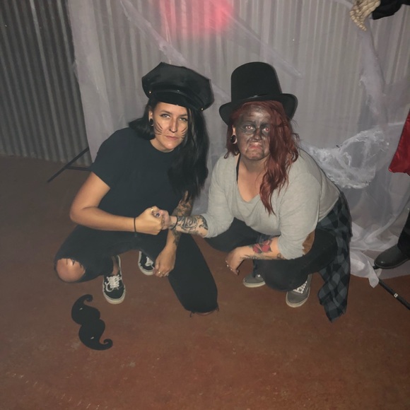 Meet your Posher, Macayla - Picture 1 of 2